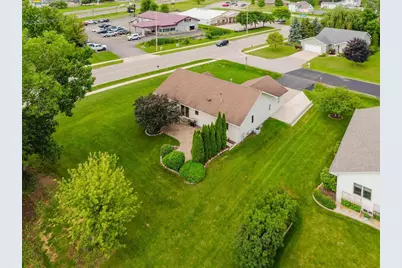 1202 Willow Bend Lane, Oshkosh, WI 54904 - Photo 29