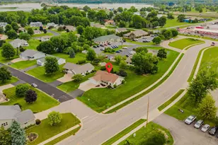 1202 Willow Bend Ln, Oshkosh, WI 54904 - Photo 37