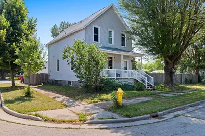2101 Sherman Street, Marinette, WI 54143 - Photo 23