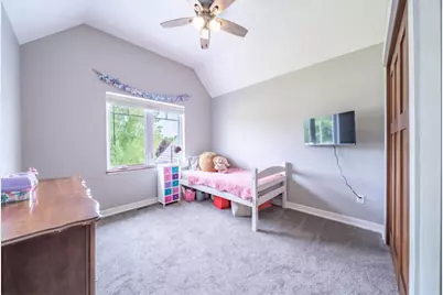 3990 W Earthrock Road, Appleton, WI 54913 - Photo 7