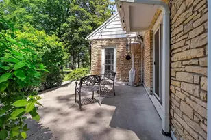 310 S Bartlett St, Shawano, WI 54166 - Photo 7