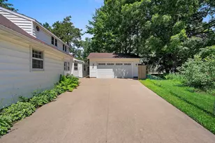 310 S Bartlett St, Shawano, WI 54166 - Photo 9