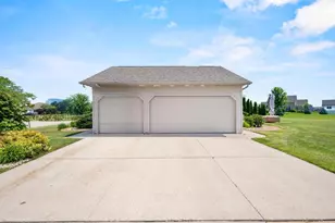 N9421 Olde Oak Tree Ct, Appleton, WI 54915 - Photo 35