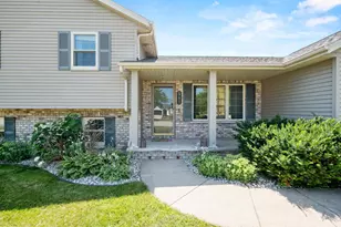 N9421 Olde Oak Tree Ct, Appleton, WI 54915 - Photo 3