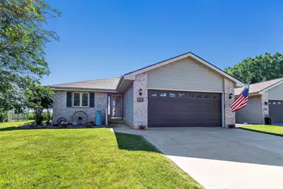 467 Longwood Lane, Wrightstown, WI 54180 - Photo 1