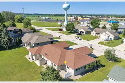467 Longwood Lane, Wrightstown, WI 54180 - Photo 3