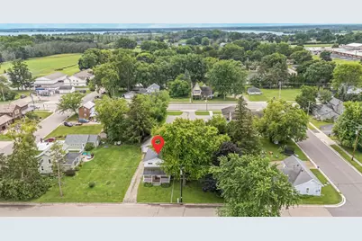 619 Riverview Drive, Winneconne, WI 54986 - Photo 35
