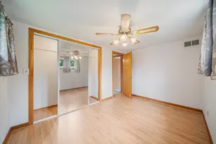 619 Riverview Dr, Winneconne, WI 54986 - Photo 15