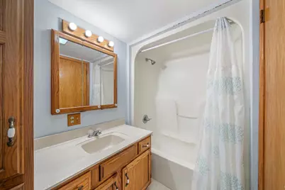 619 Riverview Drive, Winneconne, WI 54986 - Photo 9