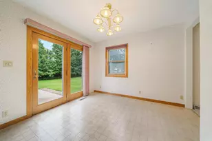 619 Riverview Dr, Winneconne, WI 54986 - Photo 3