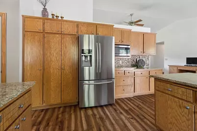 1426 Grant Street, De Pere, WI 54115 - Photo 9