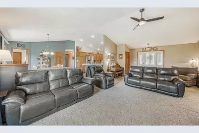 1108 Mistletoe Lane, Winneconne, WI 54986 - Photo 5