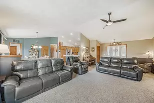 1108 Mistletoe Ln, Winneconne, WI 54986 - Photo 5