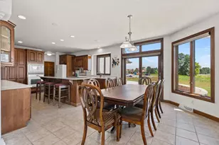 W7415 Ridge Top Dr, Neenah, WI 54956 - Photo 19