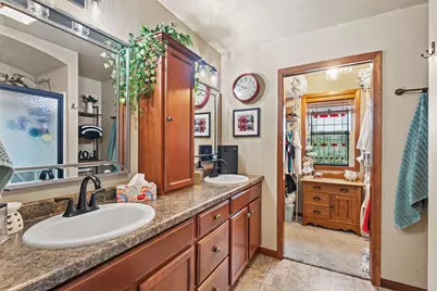 1427 Anthem Drive, Neenah, WI 54956 - Photo 25