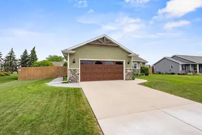1427 Anthem Drive, Neenah, WI 54956 - Photo 3