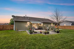 1427 Anthem Dr, Neenah, WI 54956 - Photo 47