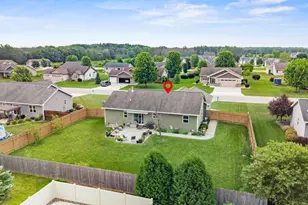 1427 Anthem Dr, Neenah, WI 54956 - Photo 55