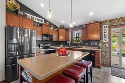 1427 Anthem Drive, Neenah, WI 54956 - Photo 17