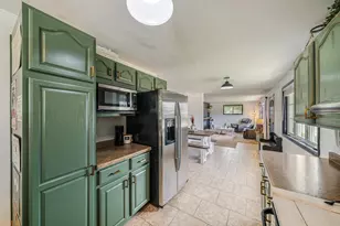 312 E Cecil St, Neenah, WI 54956 - Photo 11