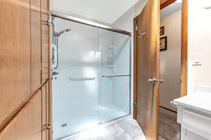 101 Rose Lawn Blvd, Green Bay, WI 54301 - Photo 23
