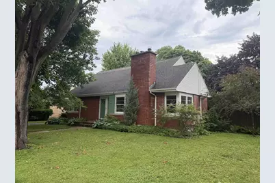 822 Evans Street, Oshkosh, WI 54901 - Photo 1