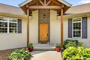 4305 Stoney Ridge Trail, Oshkosh, WI 54904 - Photo 3