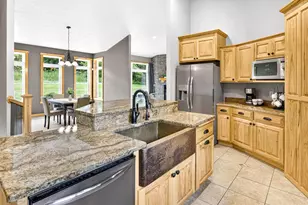4305 Stoney Ridge Trail, Oshkosh, WI 54904 - Photo 9