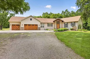 4305 Stoney Ridge Trail, Oshkosh, WI 54904 - Photo 1