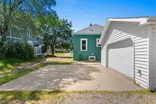 224 W Main St, Coleman, WI 54112 - Photo 7