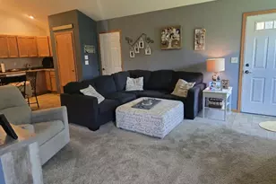 961 Charles Wright Dr, Waupaca, WI 54981 - Photo 9