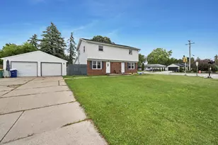 242 N Taylor St, Green Bay, WI 54303 - Photo 47