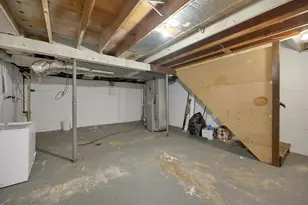 242 N Taylor St, Green Bay, WI 54303 - Photo 21