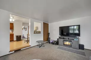 242 N Taylor St, Green Bay, WI 54303 - Photo 27