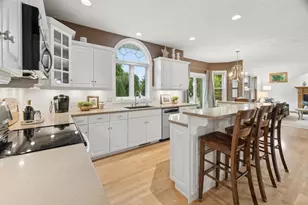 208 E Apple Creek Rd, Appleton, WI 54913 - Photo 5