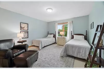 208 E Apple Creek Road, Appleton, WI 54913 - Photo 31