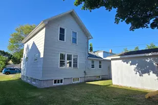 1817 13th Ave, Menominee, MI 49858 - Photo 17