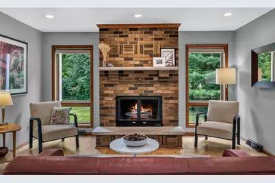 N5020 Summit Drive, Fond du Lac, WI 54937 - Photo 9