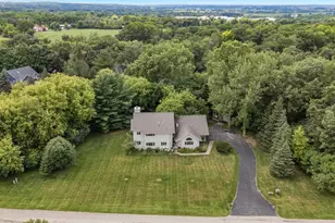 N5020 Summit Dr, Fond du Lac, WI 54937 - Photo 3