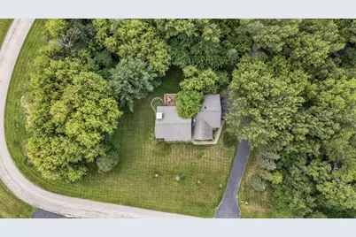 N5020 Summit Drive, Fond du Lac, WI 54937 - Photo 5