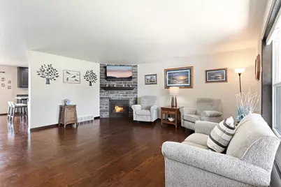 600 Castlestone Court, Oneida, WI 54155 - Photo 5