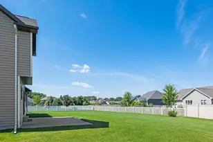 600 Castlestone Ct, Oneida, WI 54155 - Photo 47