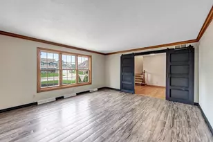 2752 Woodland Hills Ct, Green Bay, WI 54311 - Photo 11