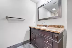 2752 Woodland Hills Ct, Green Bay, WI 54311 - Photo 43
