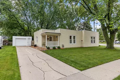523 S Erie Street, De Pere, WI 54115 - Photo 1