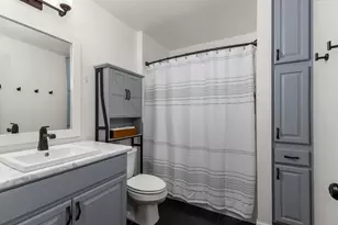 523 S Erie St, De Pere, WI 54115 - Photo 17