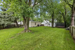 523 S Erie St, De Pere, WI 54115 - Photo 33