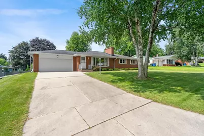 935 Marvelle Lane, Green Bay, WI 54304 - Photo 33
