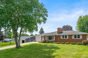 935 Marvelle Ln, Green Bay, WI 54304 - Photo 31