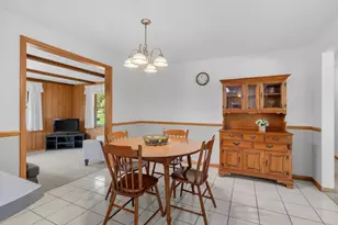 935 Marvelle Ln, Green Bay, WI 54304 - Photo 9